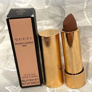 Gucci Rouge à Lèvres Mat Lipstick - 220 Suzanne Sunset. New in Box